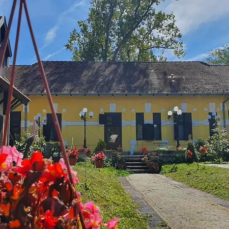 Lejlighed Harmonia Apartmanhaz