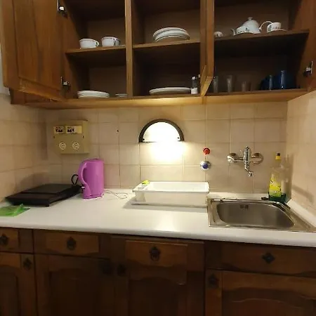 Harmonia Apartmanhaz 발라톤엘