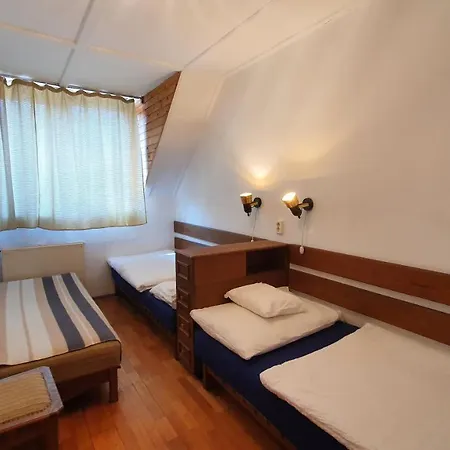 Harmonia Apartmanhaz * 발라톤엘