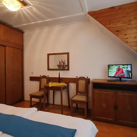 Apartment Harmonia Apartmanhaz