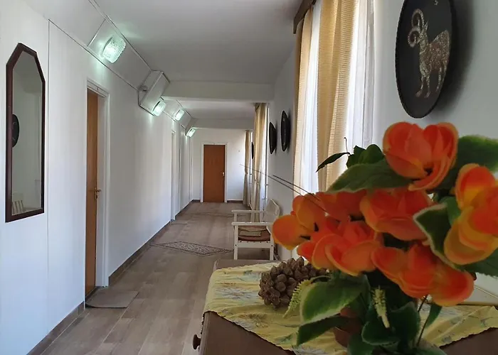 דירה Harmonia Apartmanhaz בלטונללה