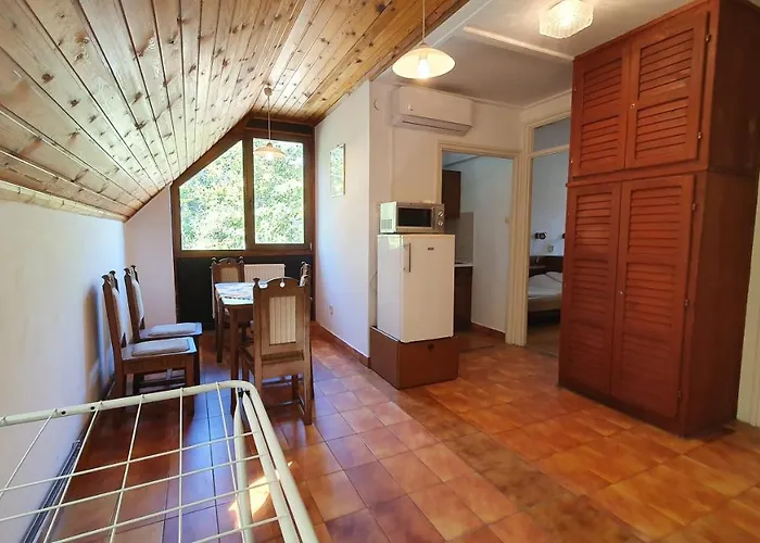 Harmonia Apartmanhaz Lejlighed Balatonlelle