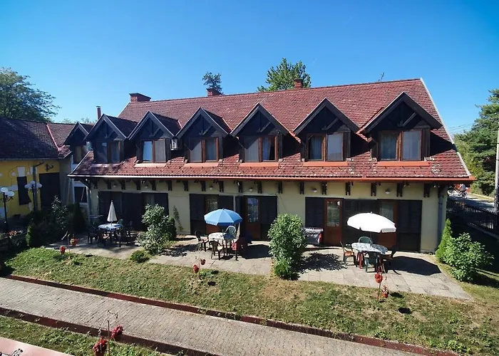 Harmonia Apartmanhaz * Balatonlelle